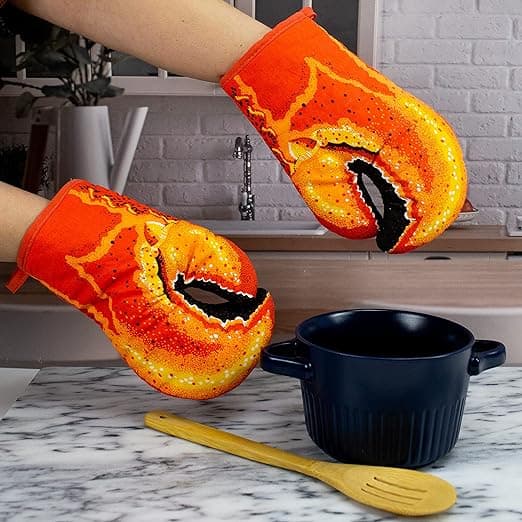 Amazon image Boston Warehouse Lobster Claw Oven Mitts