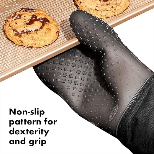 OXO Good Grips Silicone Oven Mitt